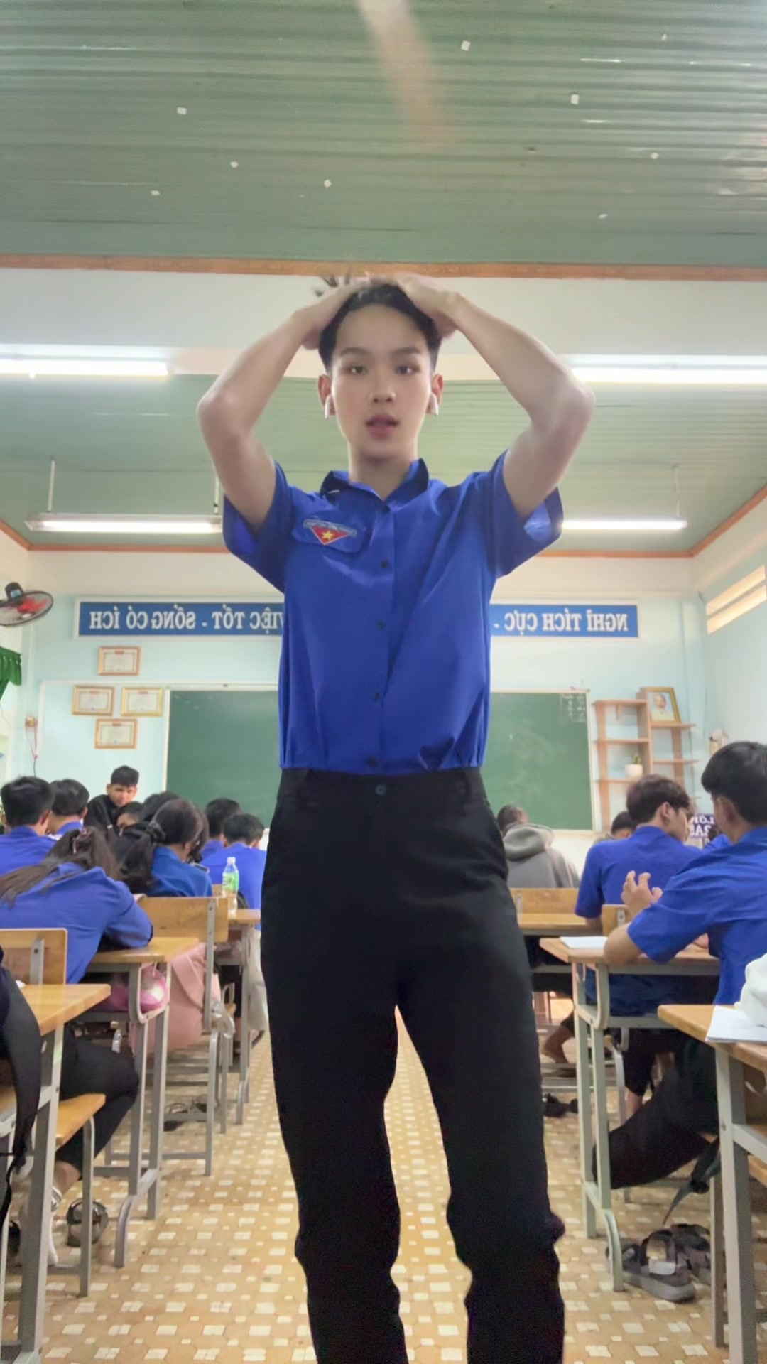 @Vương idol 🦋