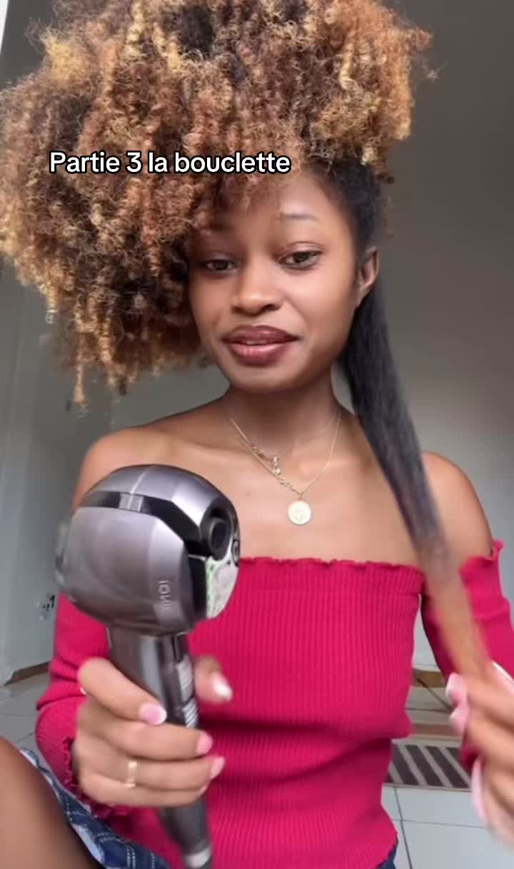 @Syndi🌸