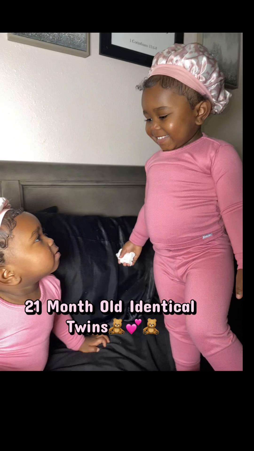 @twintasticpartyofsix