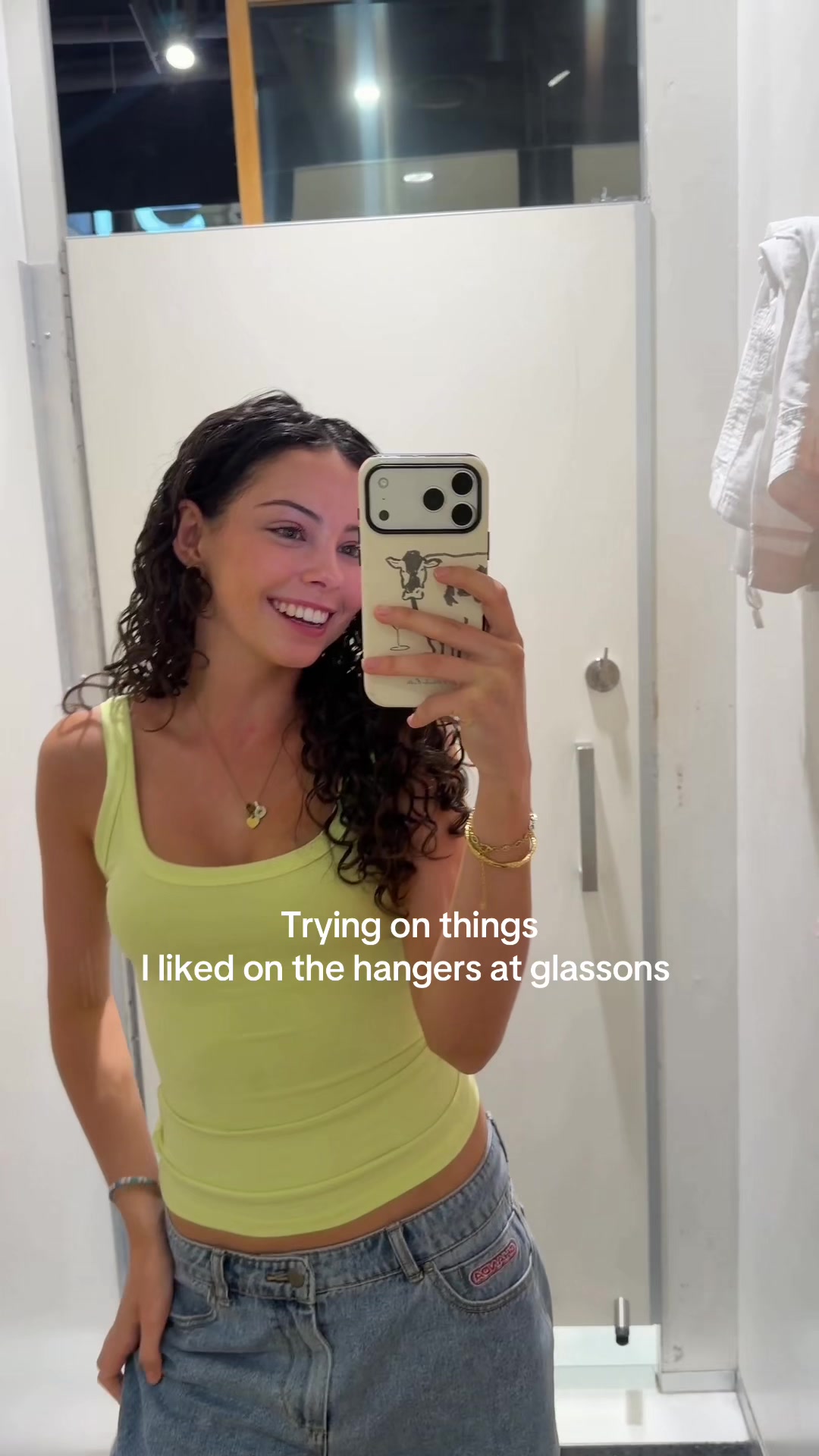@Ava