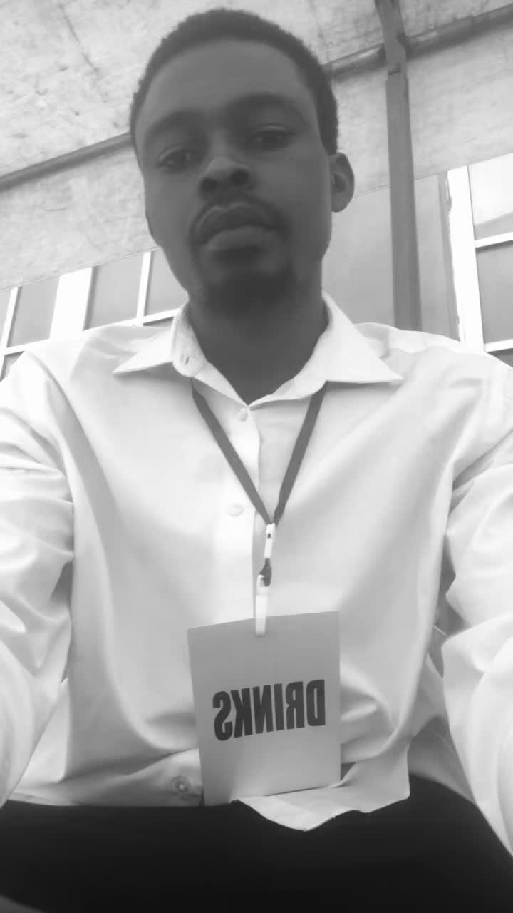 @‘’Paragon Chairmo''