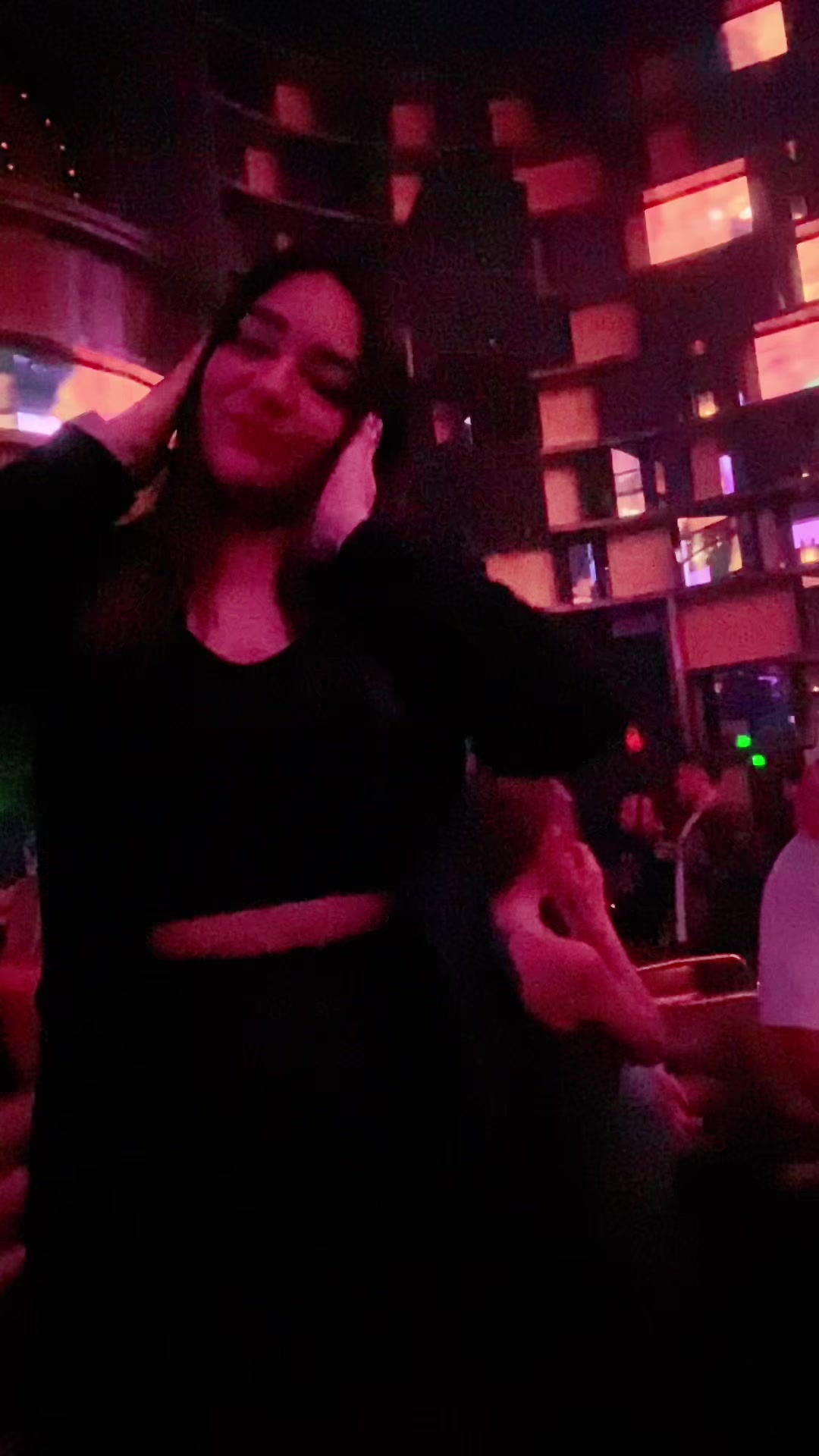 @Jo