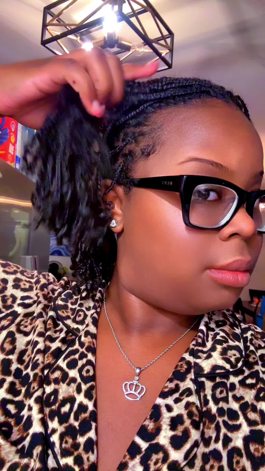 @Dominique