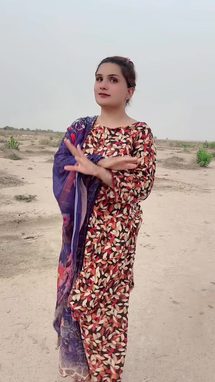 @Chahat❤️