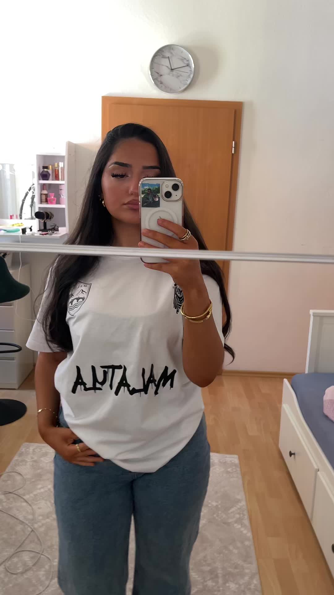 @𝓂
