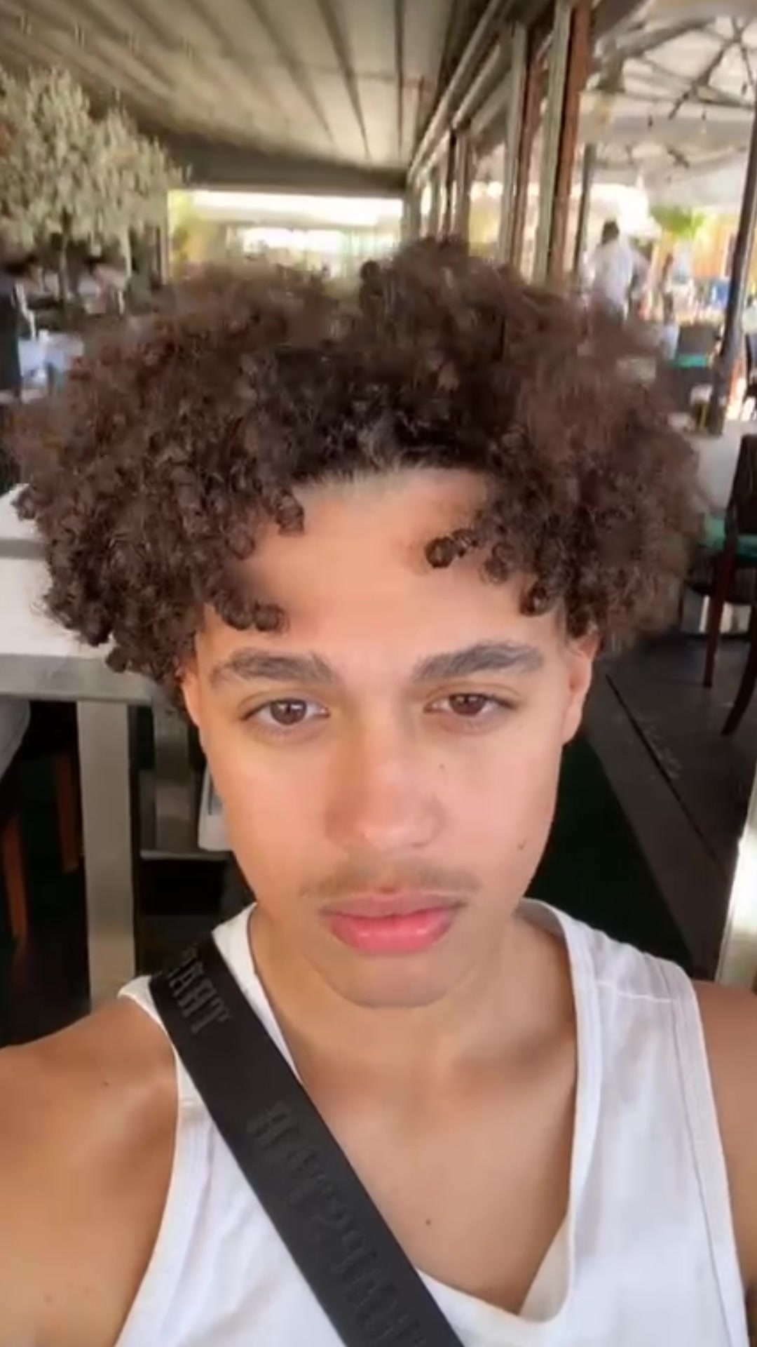 @Allo🏄🏽♂️