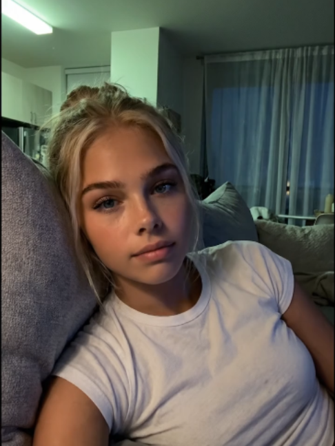 @brooklynxxblonde