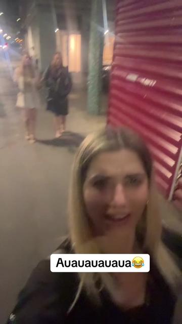 @adeluza85