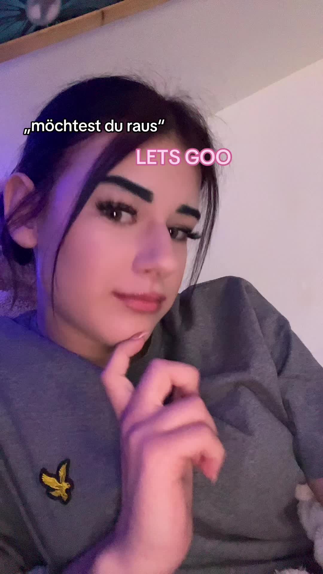 @e_xleen