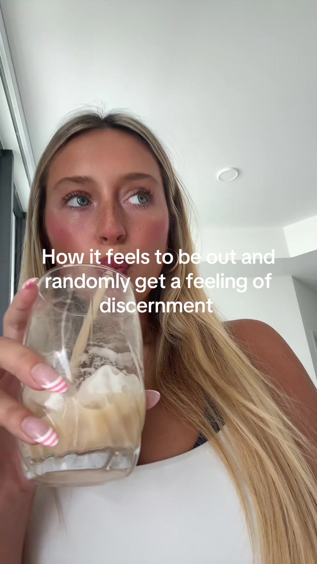@Bella