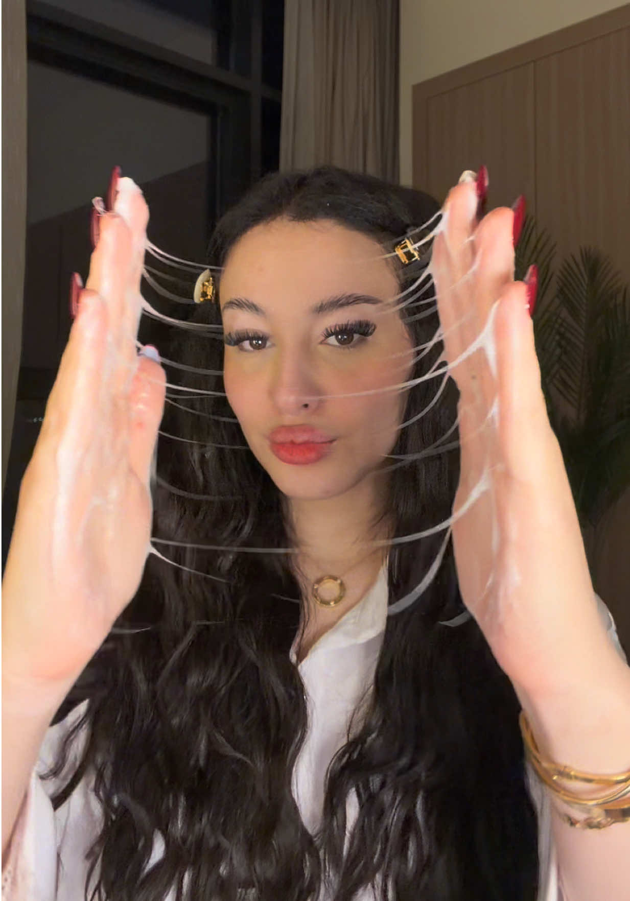 @NADIVA 🦂💜