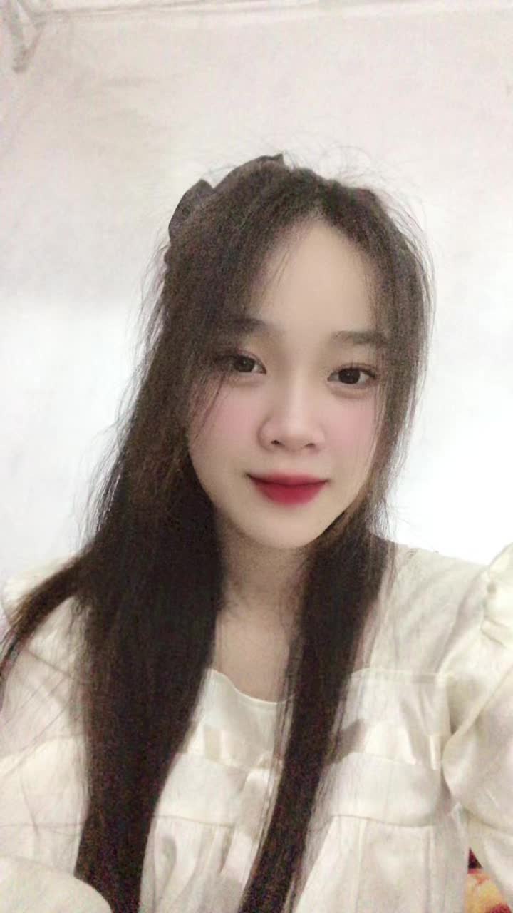 @Hồng Hoàngg