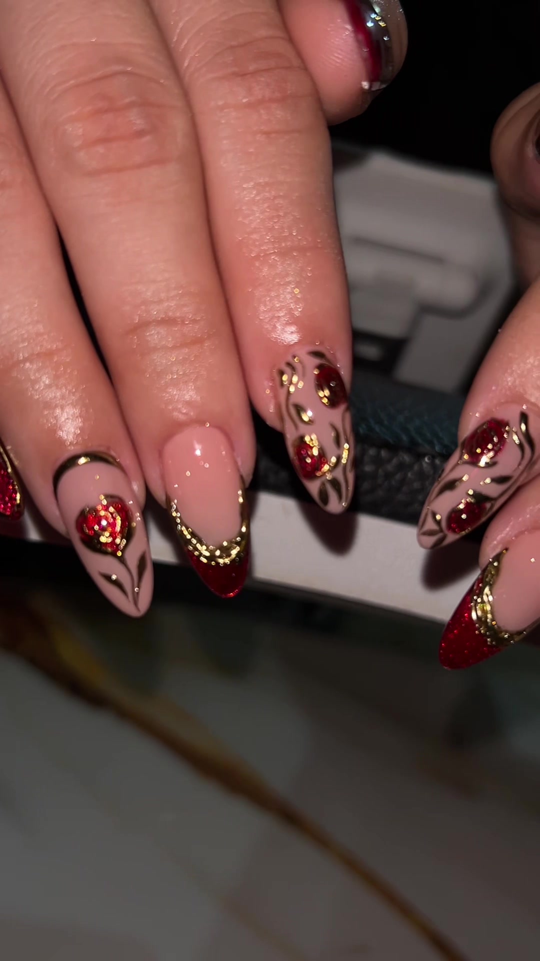 @Nailsbeauty123_