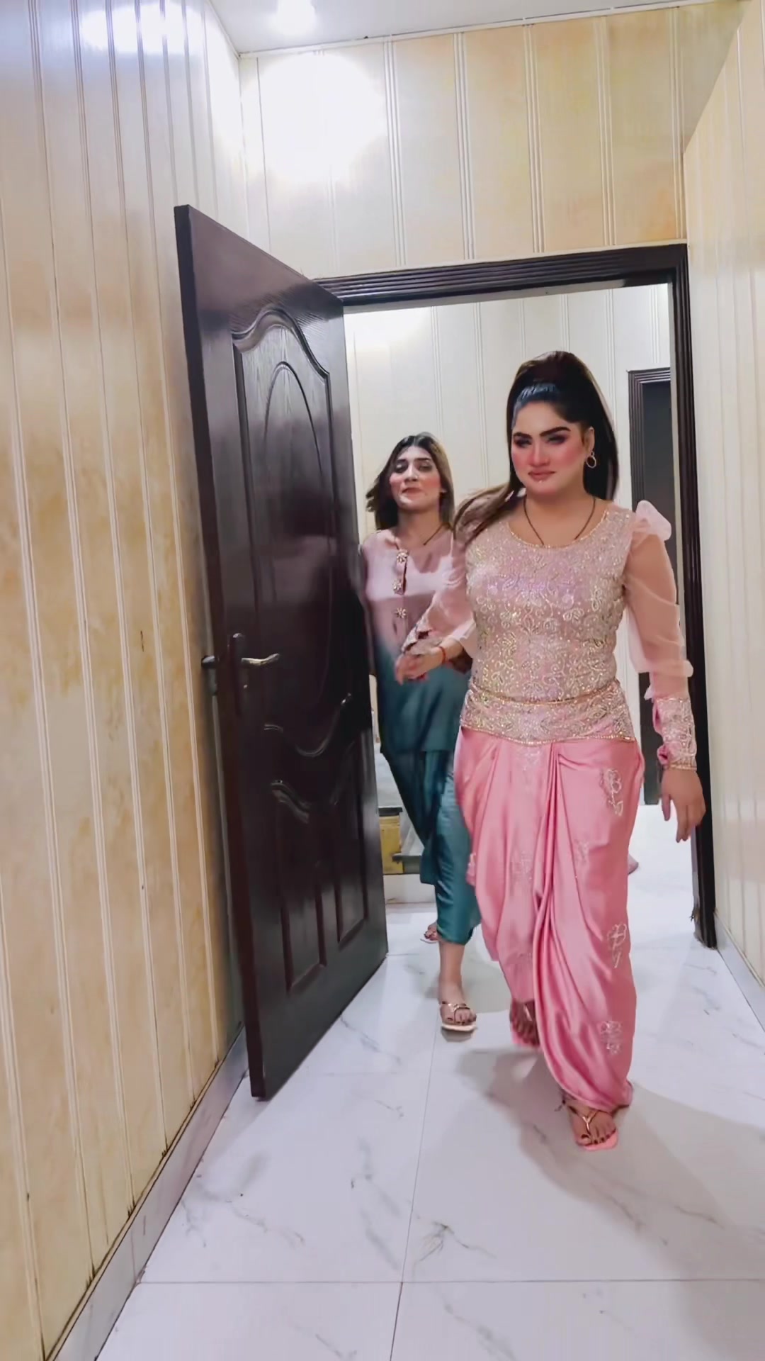 @🦋Meerab shah Official🦋