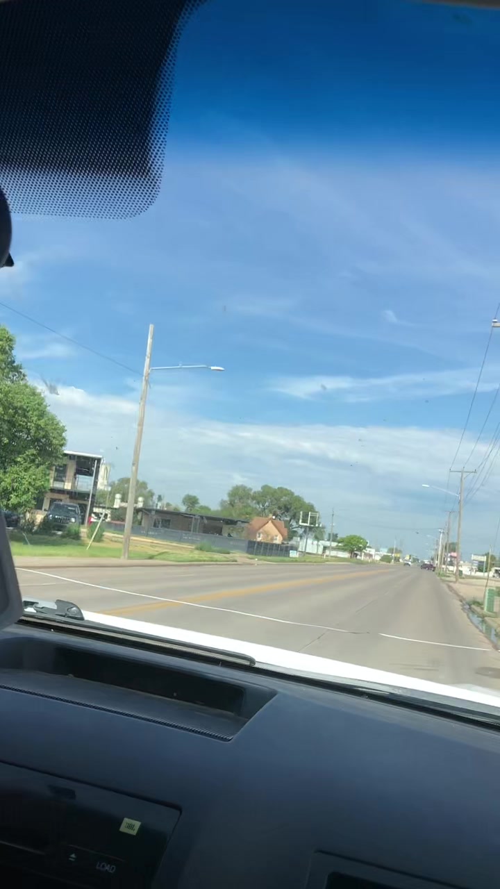 @Team 🦁 soy loco como tú tigre