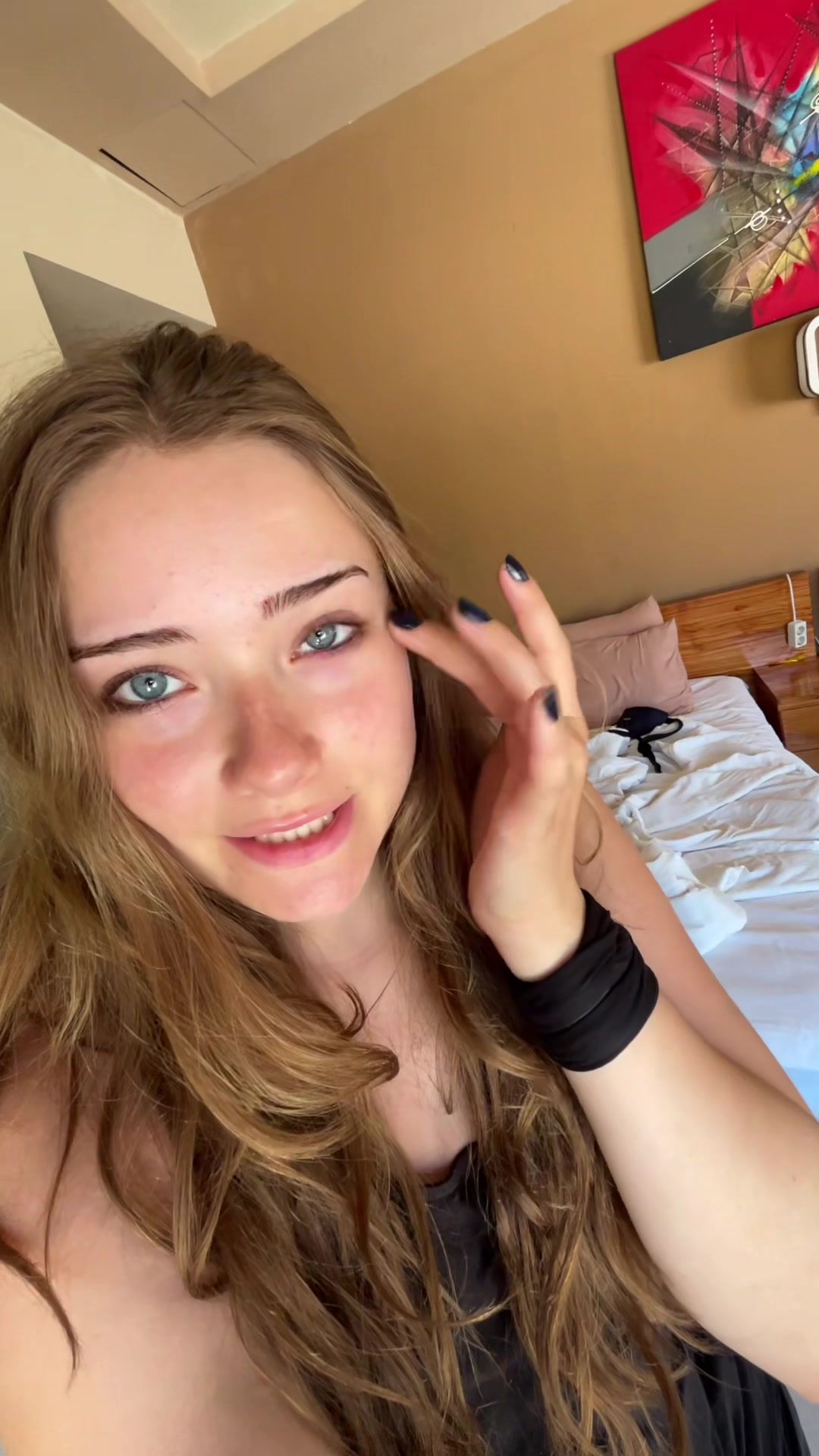 @isabellajuliee
