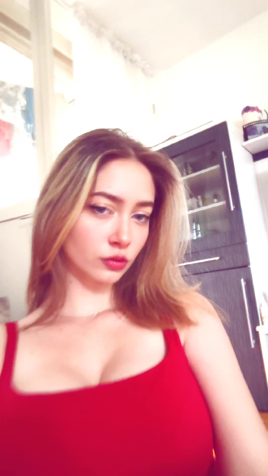 @N I N A ๐๏ธ๐จ๏ธ