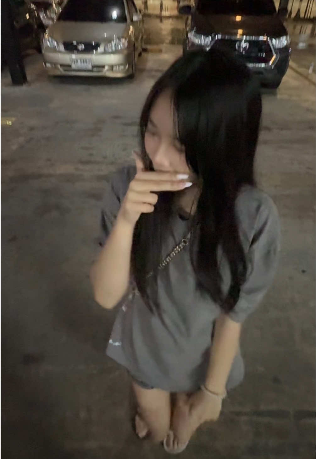 @เลิฟอีททิ่งงง
