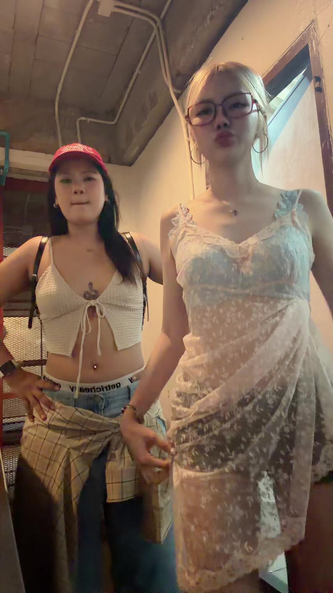 @ดัฟแบม 👩&zwj;🦳