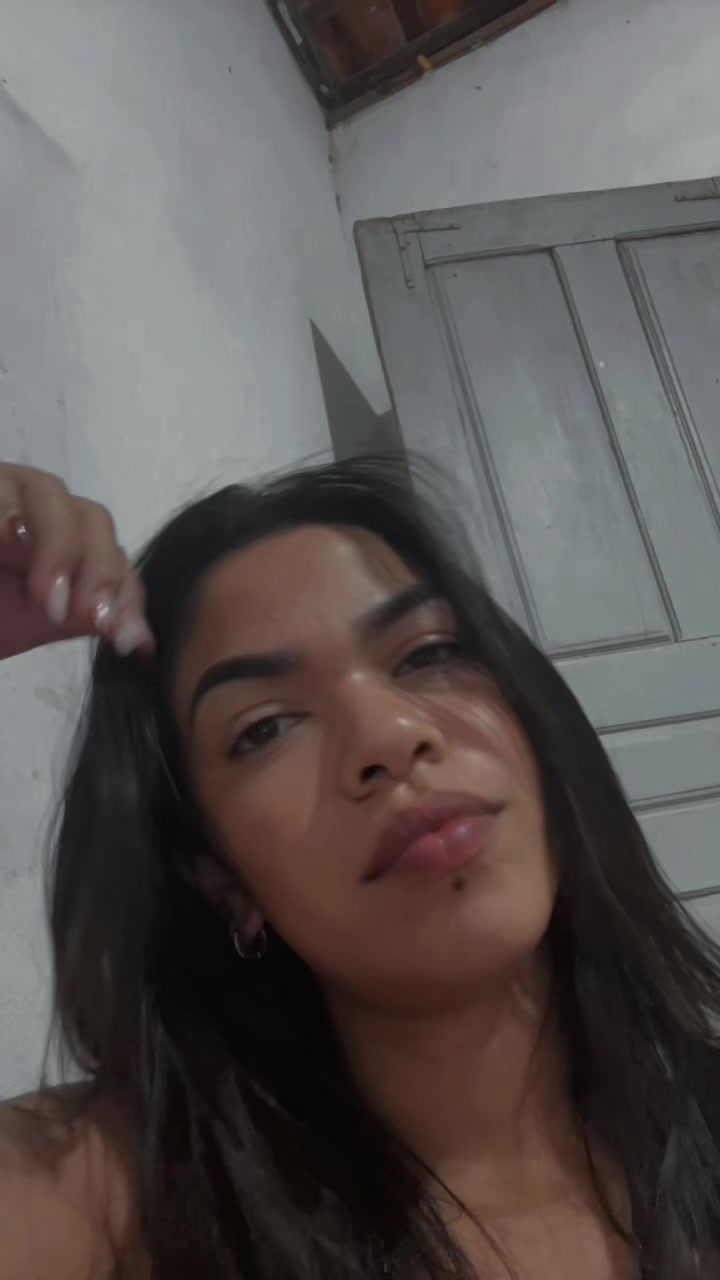 @NATHY GIRL 💛✨
