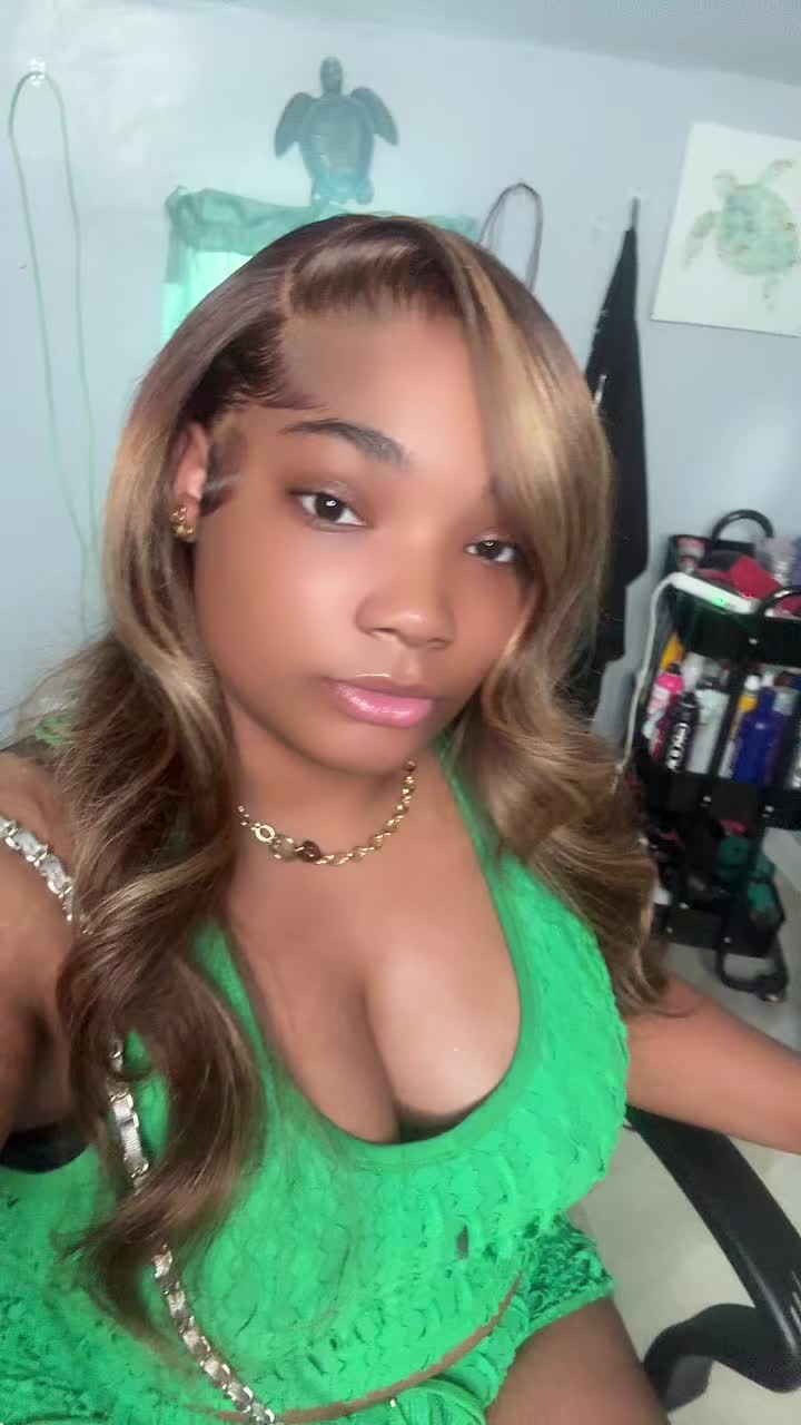 @Denellia Coleman👑