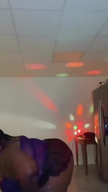 @Gigglesj25