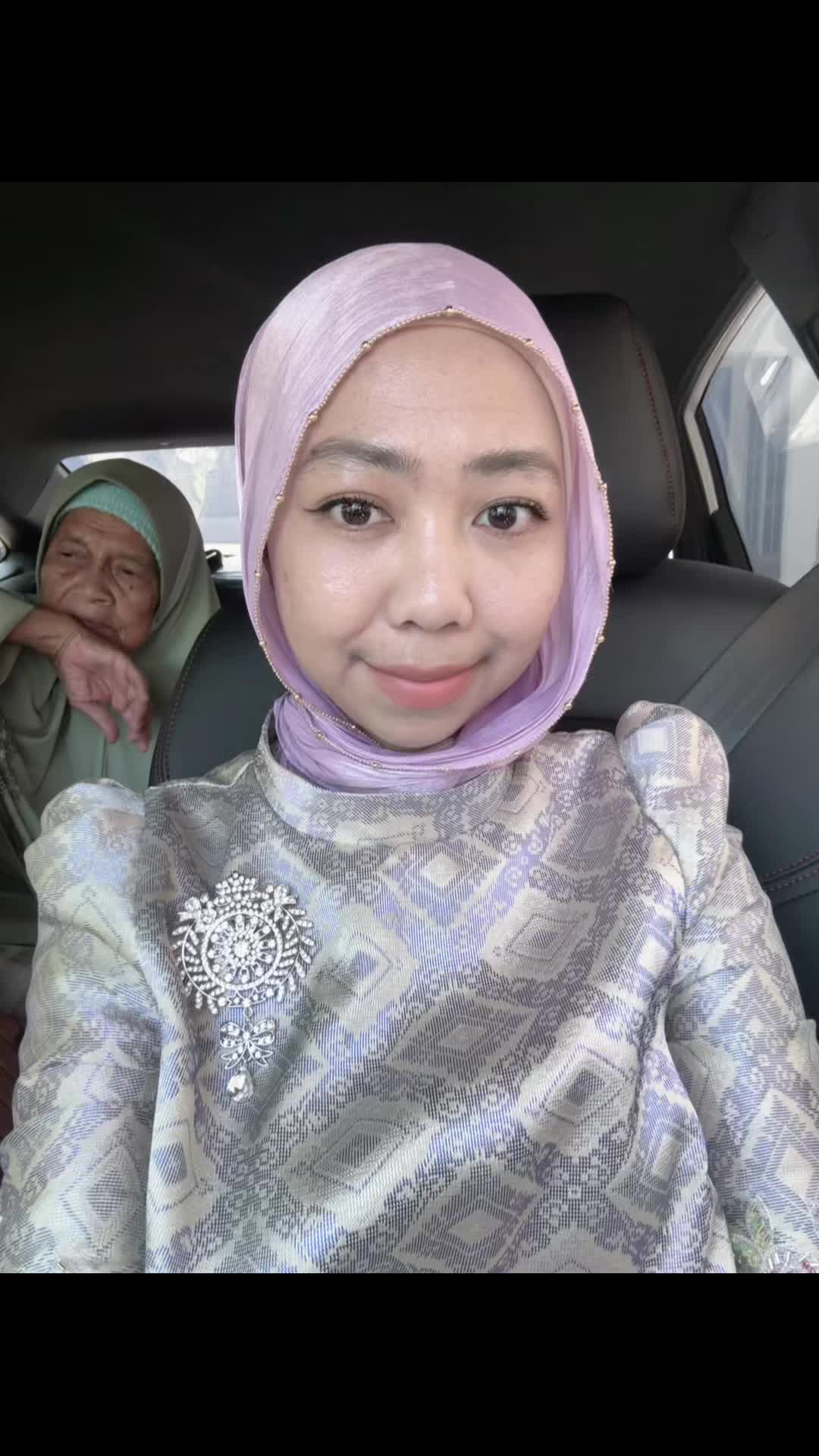 @NUR FARAH SYUHADA RAFEEE