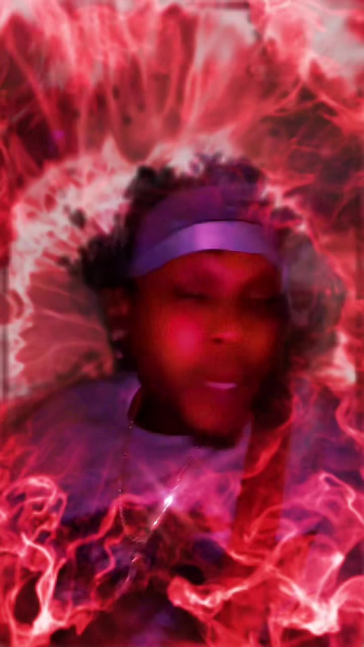 @LavishLunatic1211$