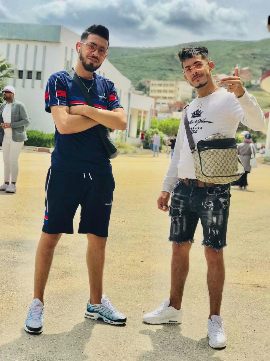 @Zakari &Ecirc;lH&atilde;dj
