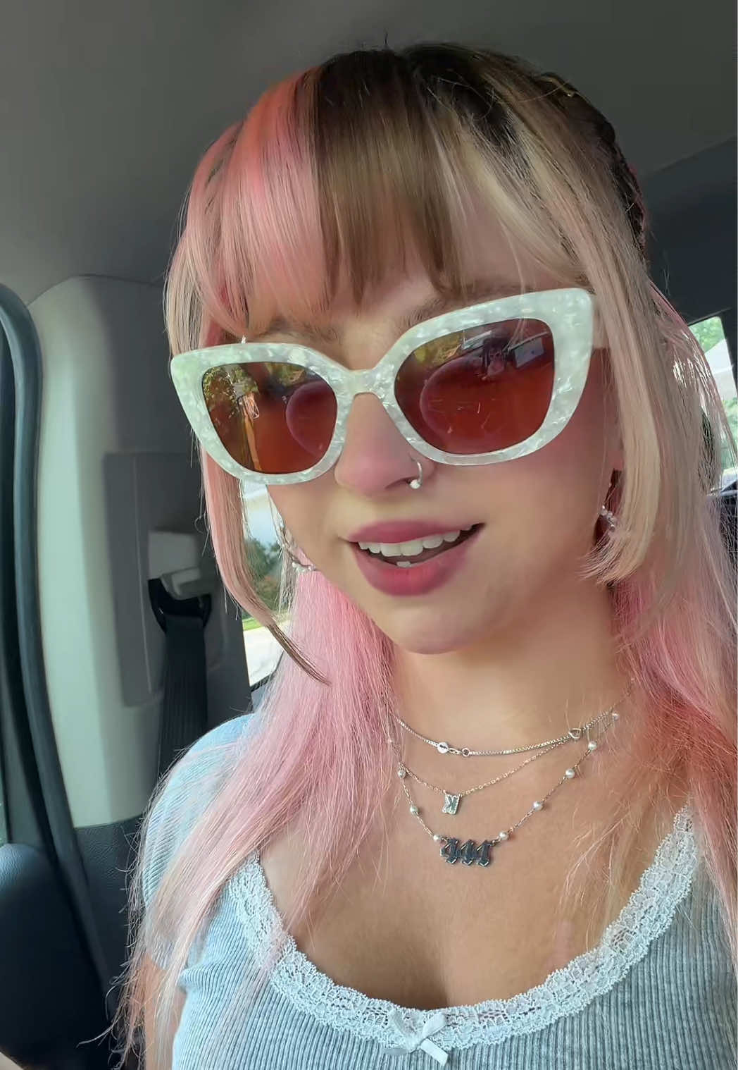@yeeitskee