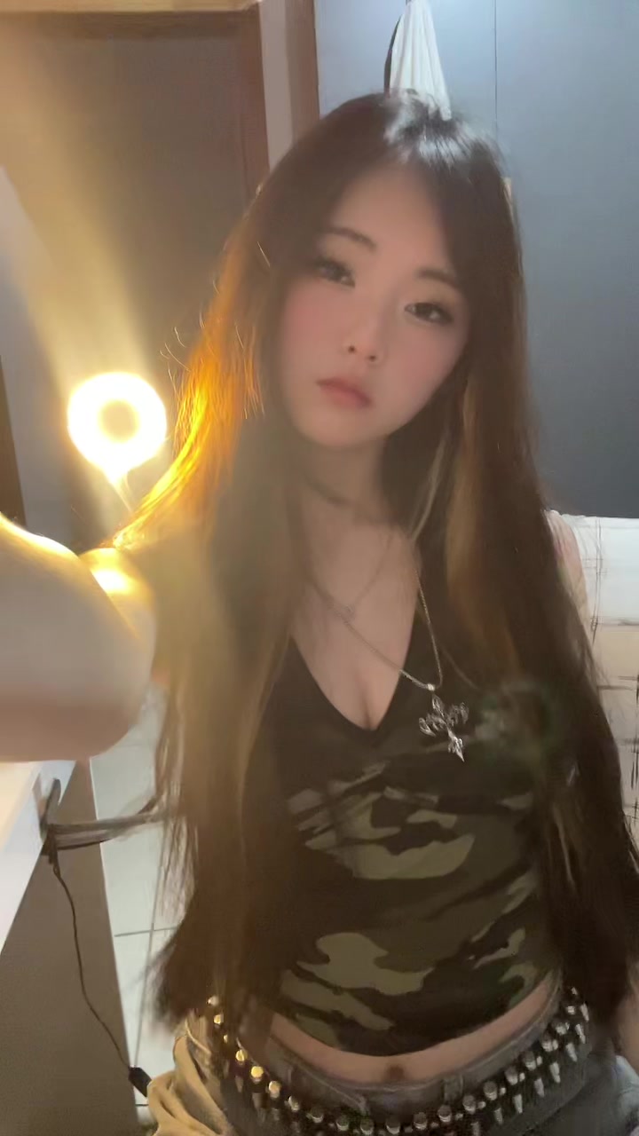 @lyly