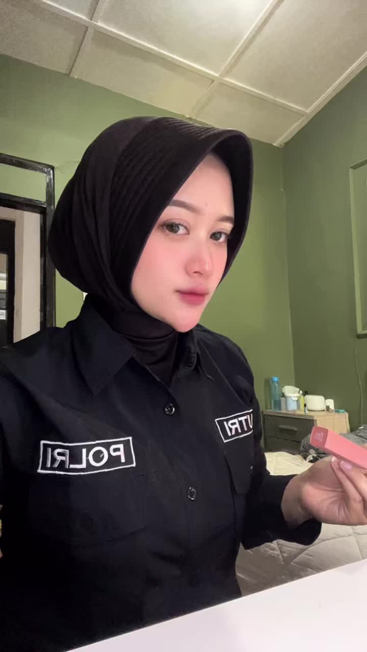 @Putriii