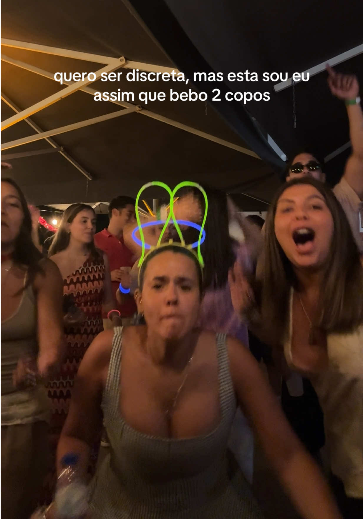 @nenas teixeira