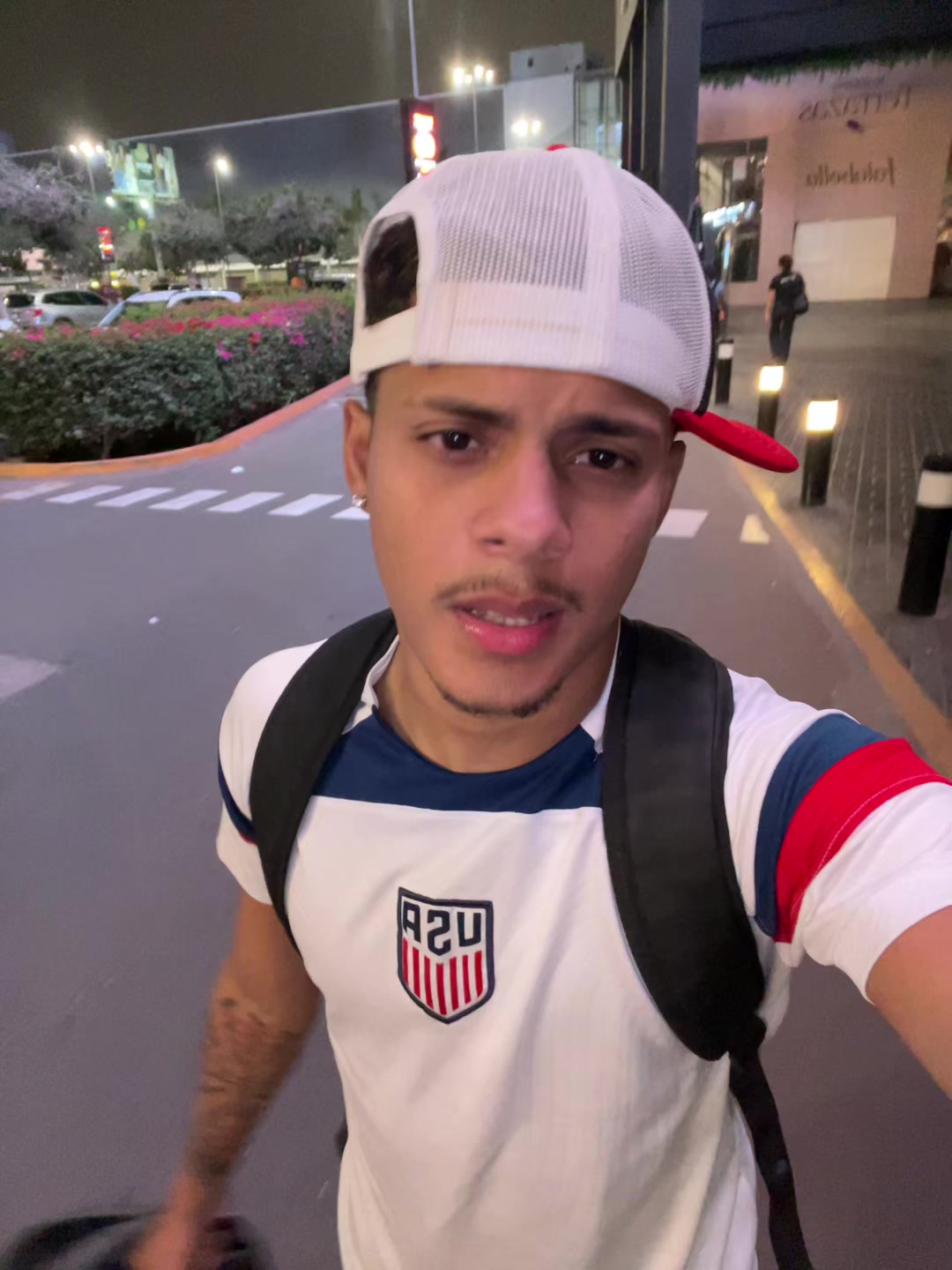 @Soyalejandro