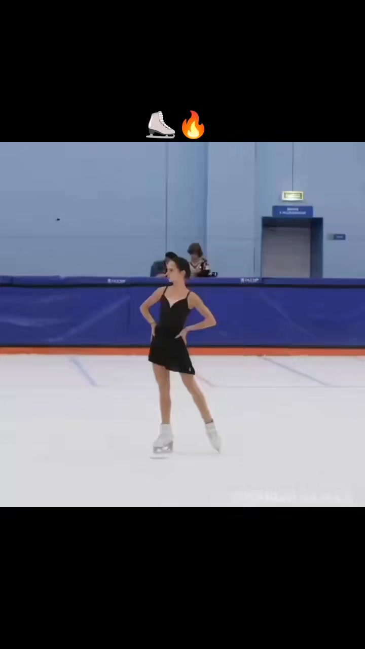 @...C'estTennis