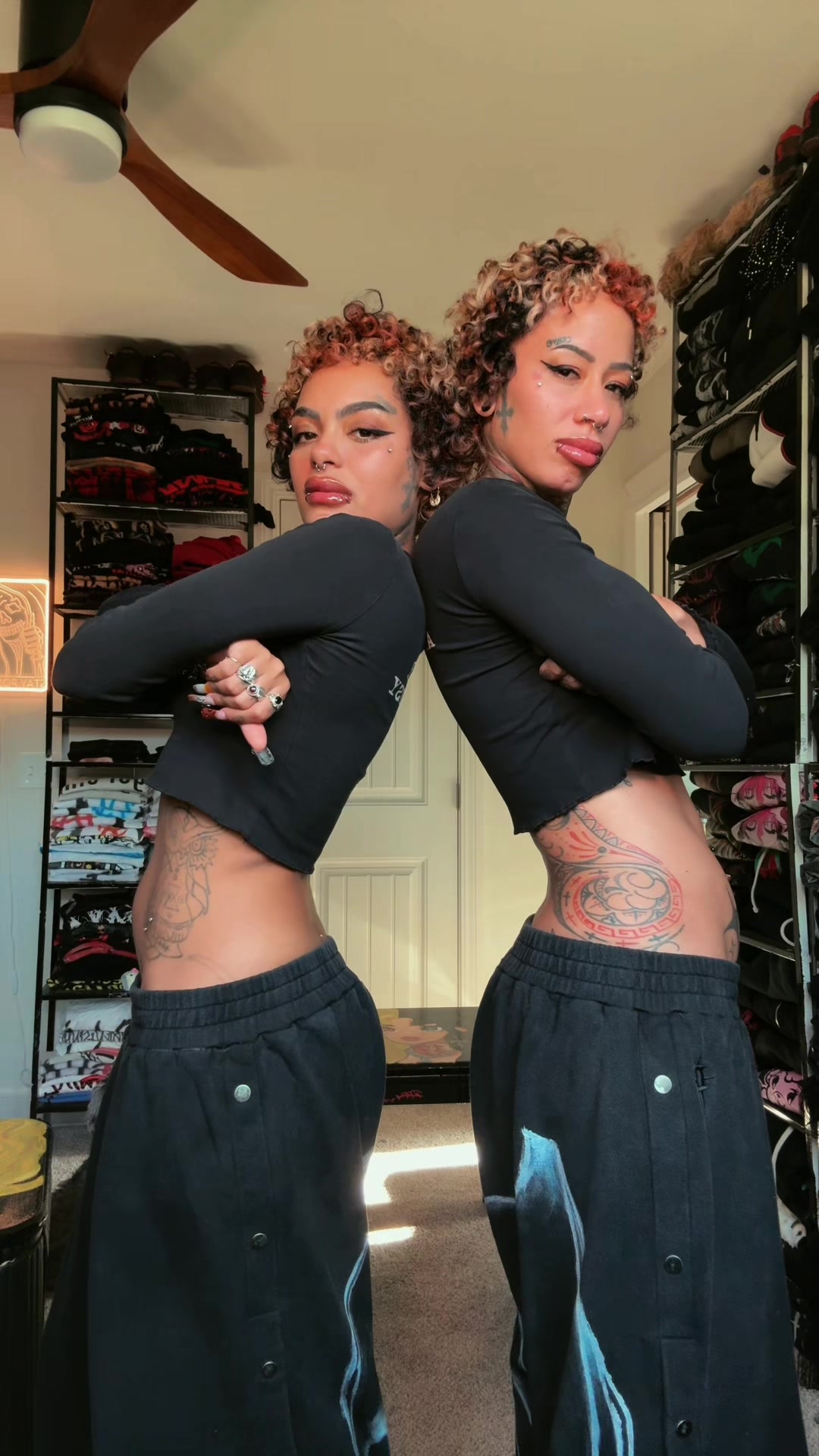@NOT2TWINZ⛧