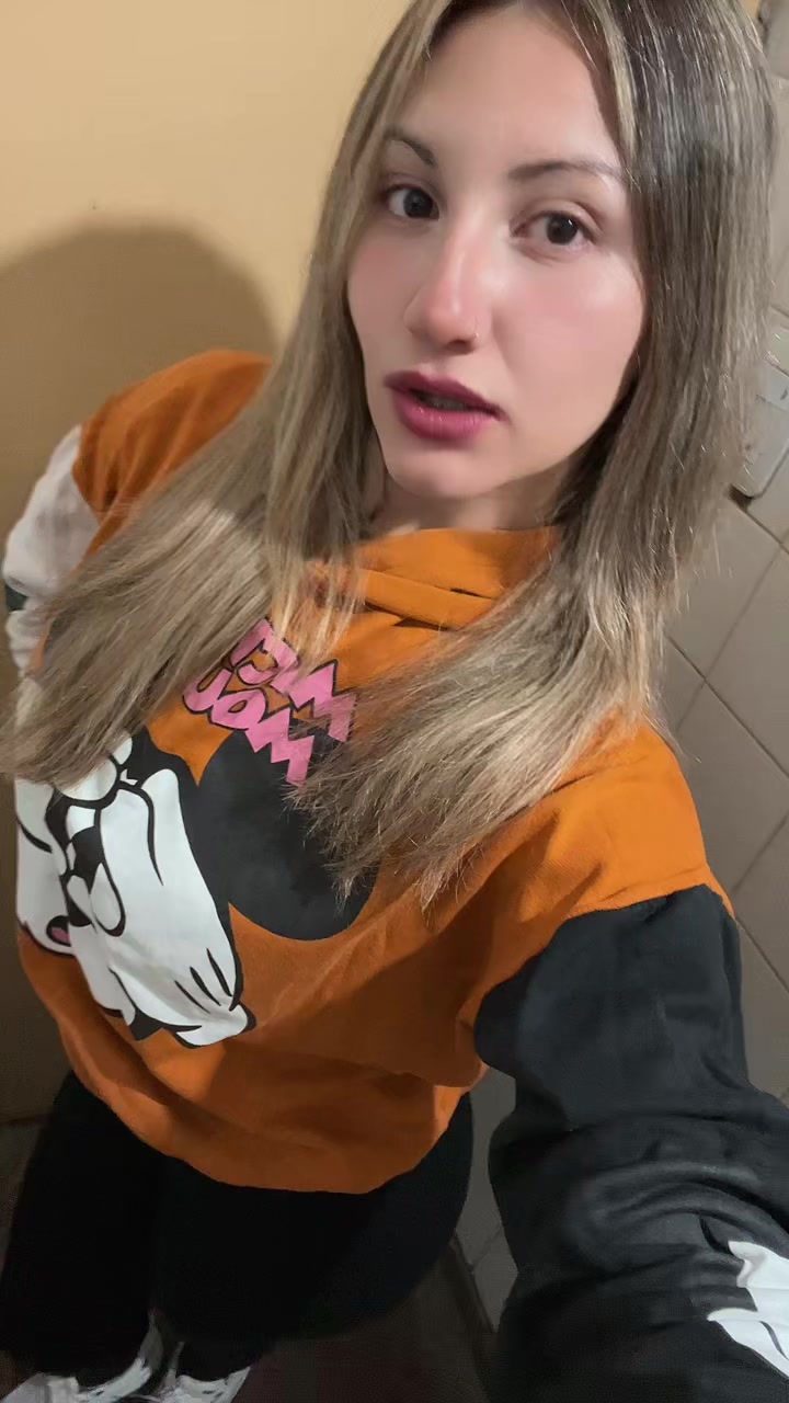 @ANI🍑🍒🫦