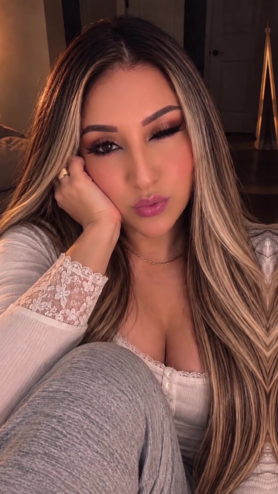 @soph1_ai
