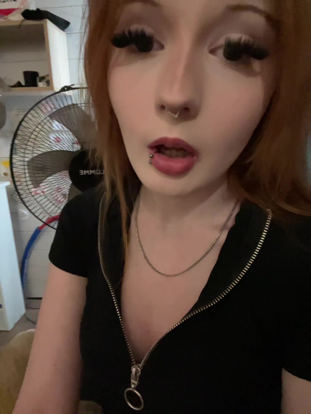 @Ешка