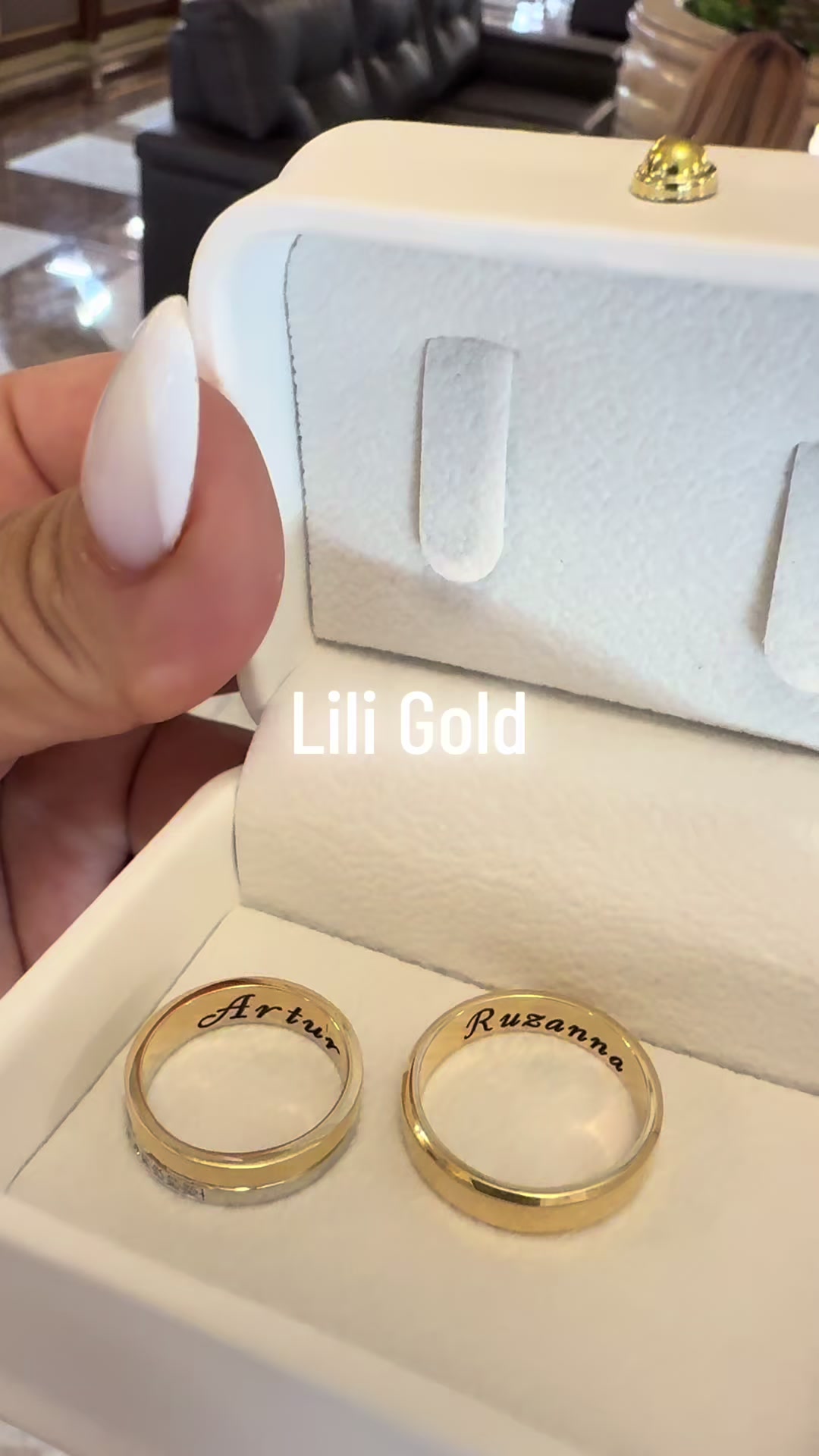 @Lili GOLD