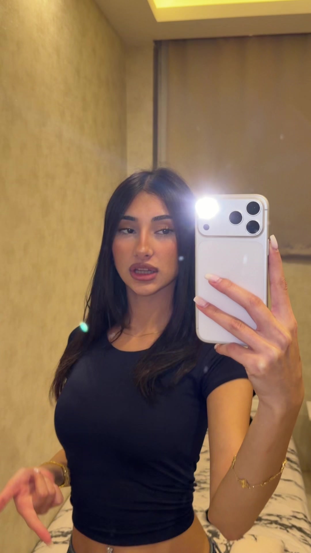 @Niusha
