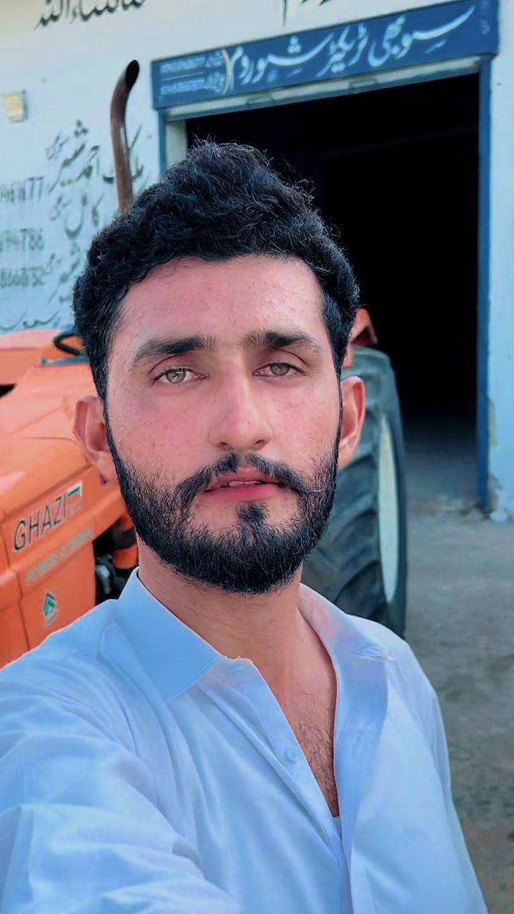 @ملک اینڈ سرگودھا ٹریکٹرز شوروم