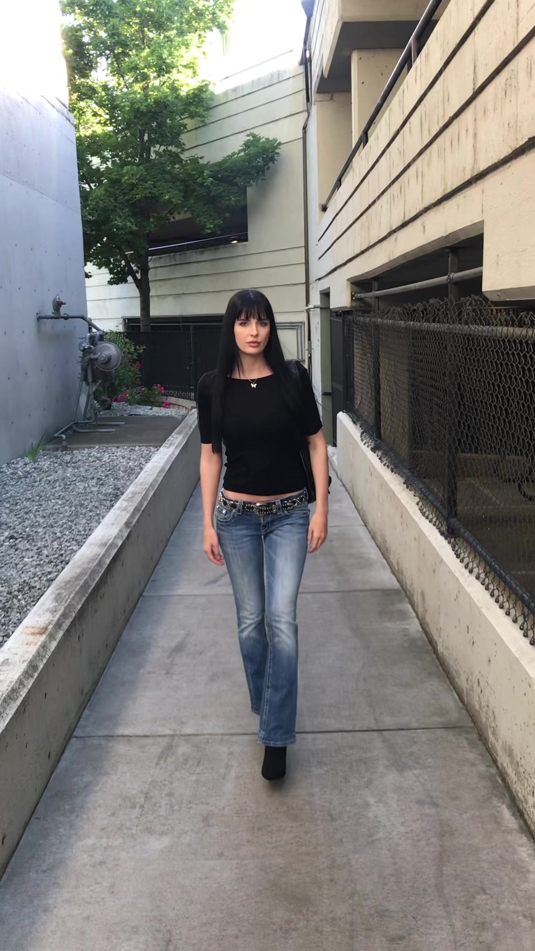 @caemavra