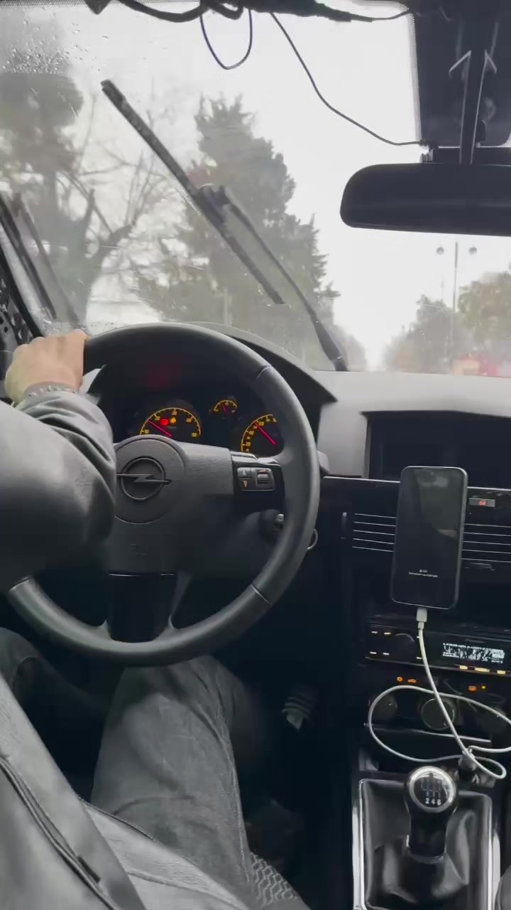 @10L0056