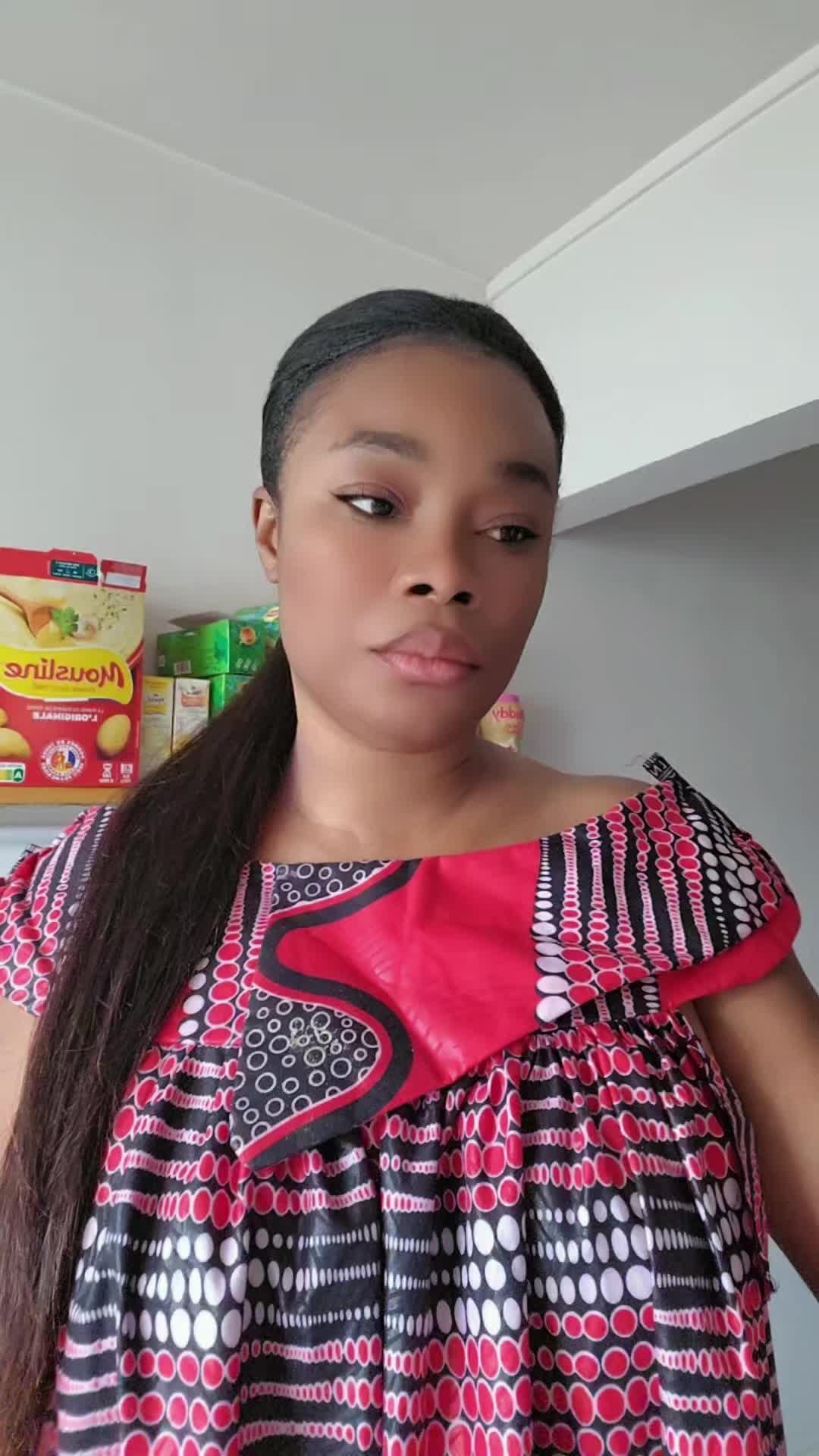 @Larissa Grâce Divine