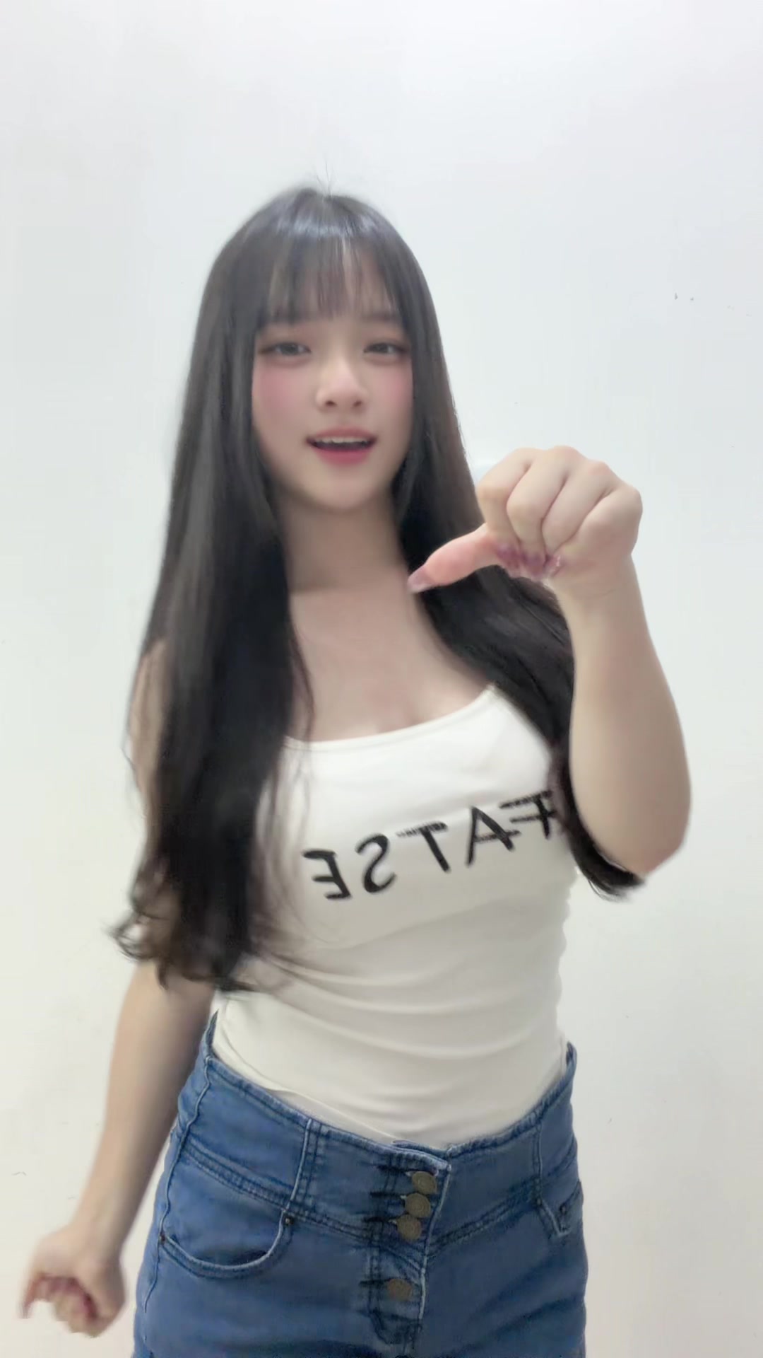 @極品矮妹(看主頁!
