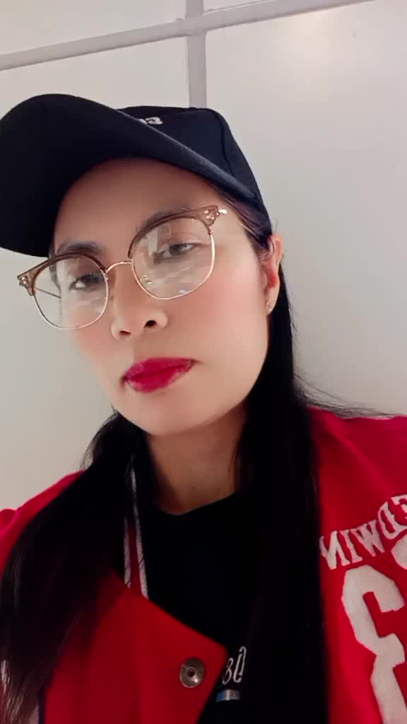 @Kanaya Aya🇭🇰