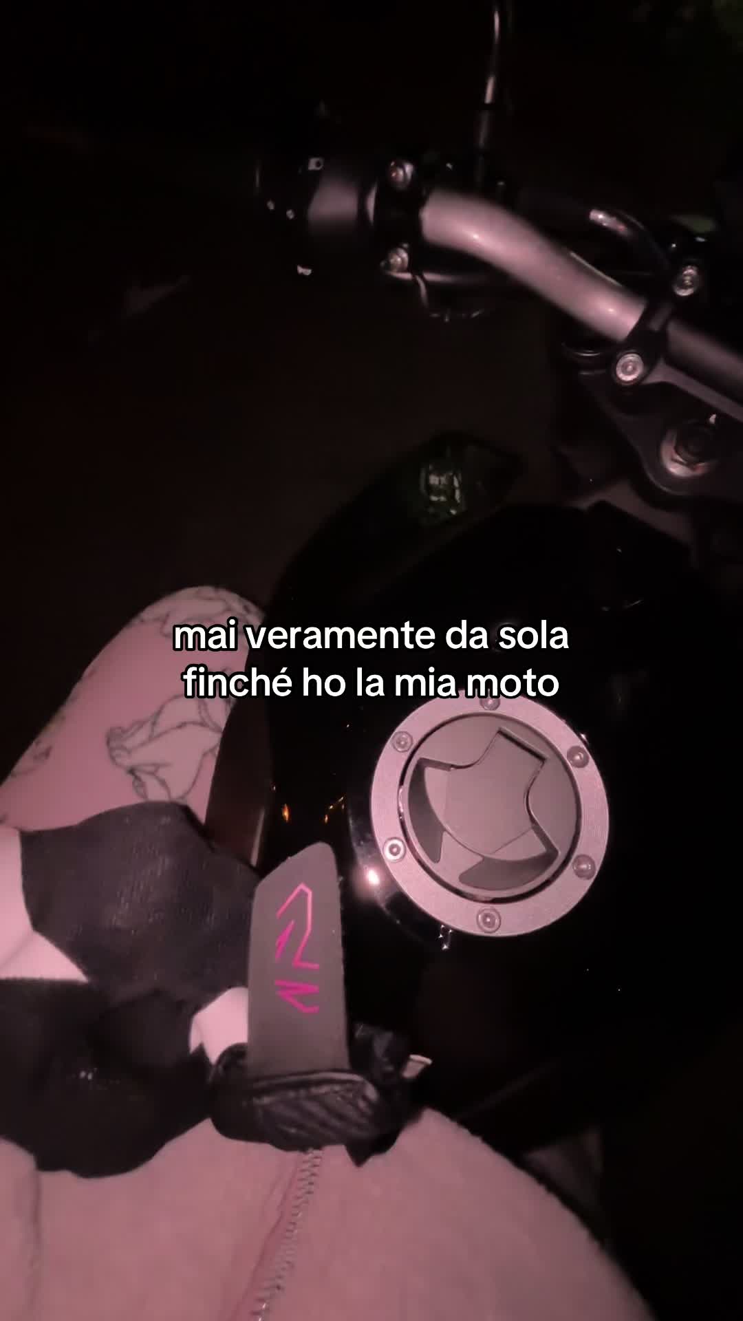 @𝒱𝒾𝒸𝓀𝓎🦭