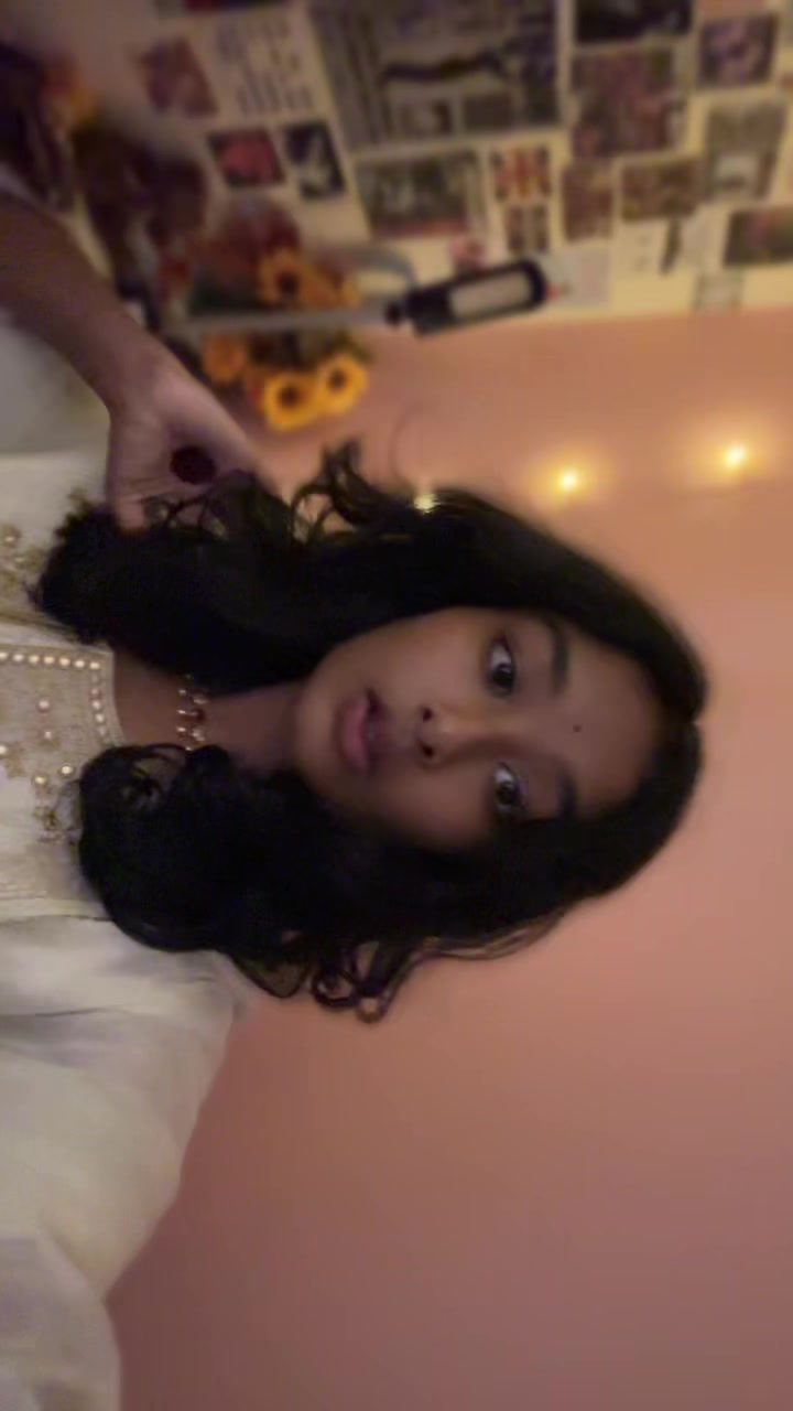@Diya>>>