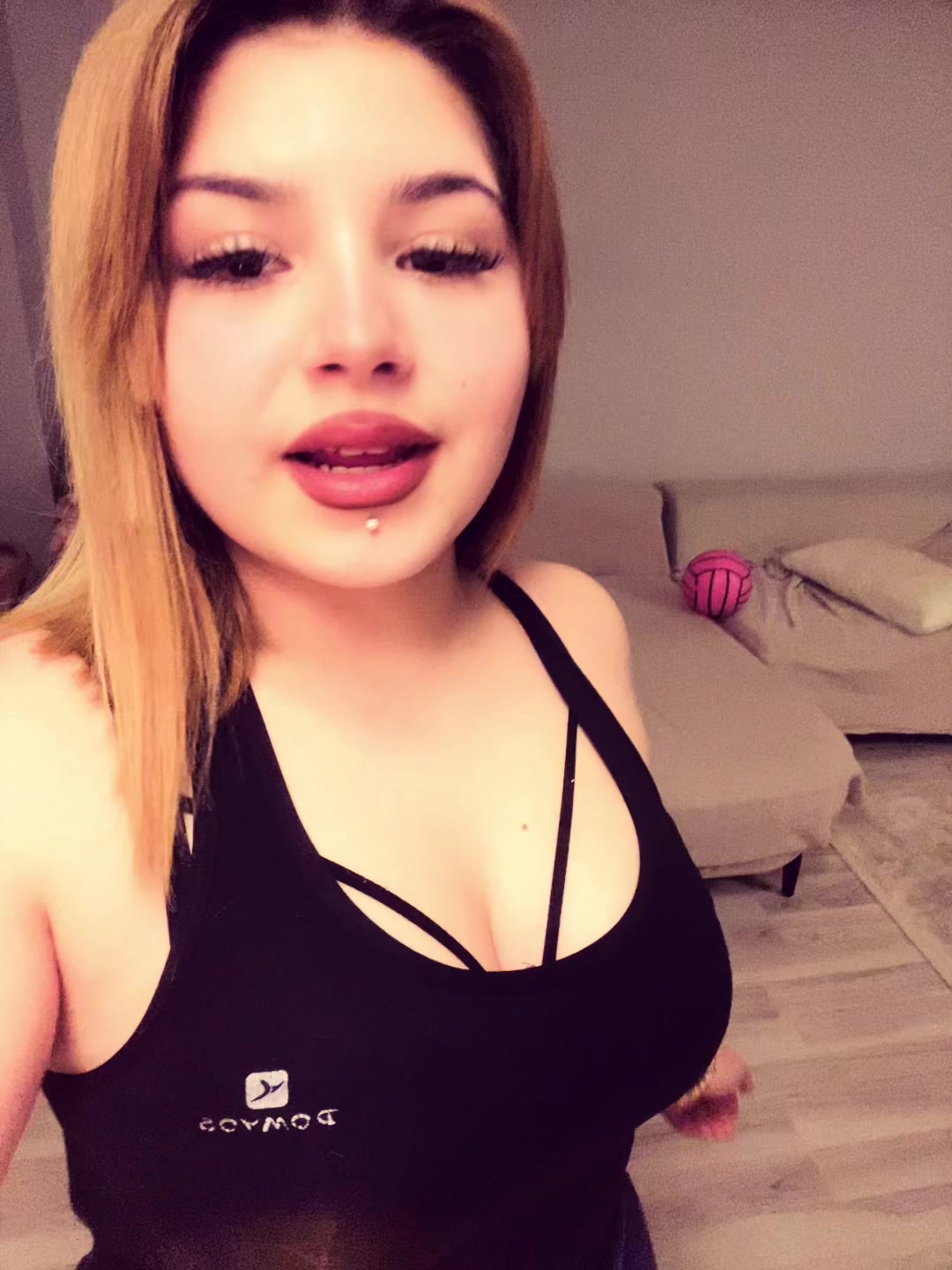 @xvazra00